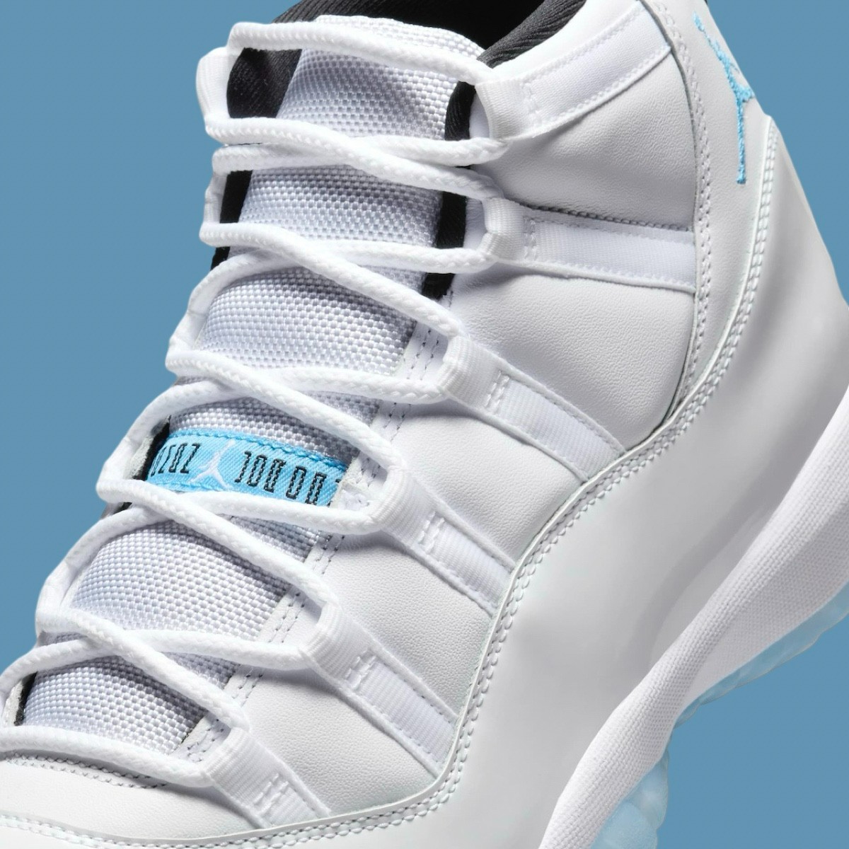 年底「压轴款 aj11」有新消息!完整官图也来了!