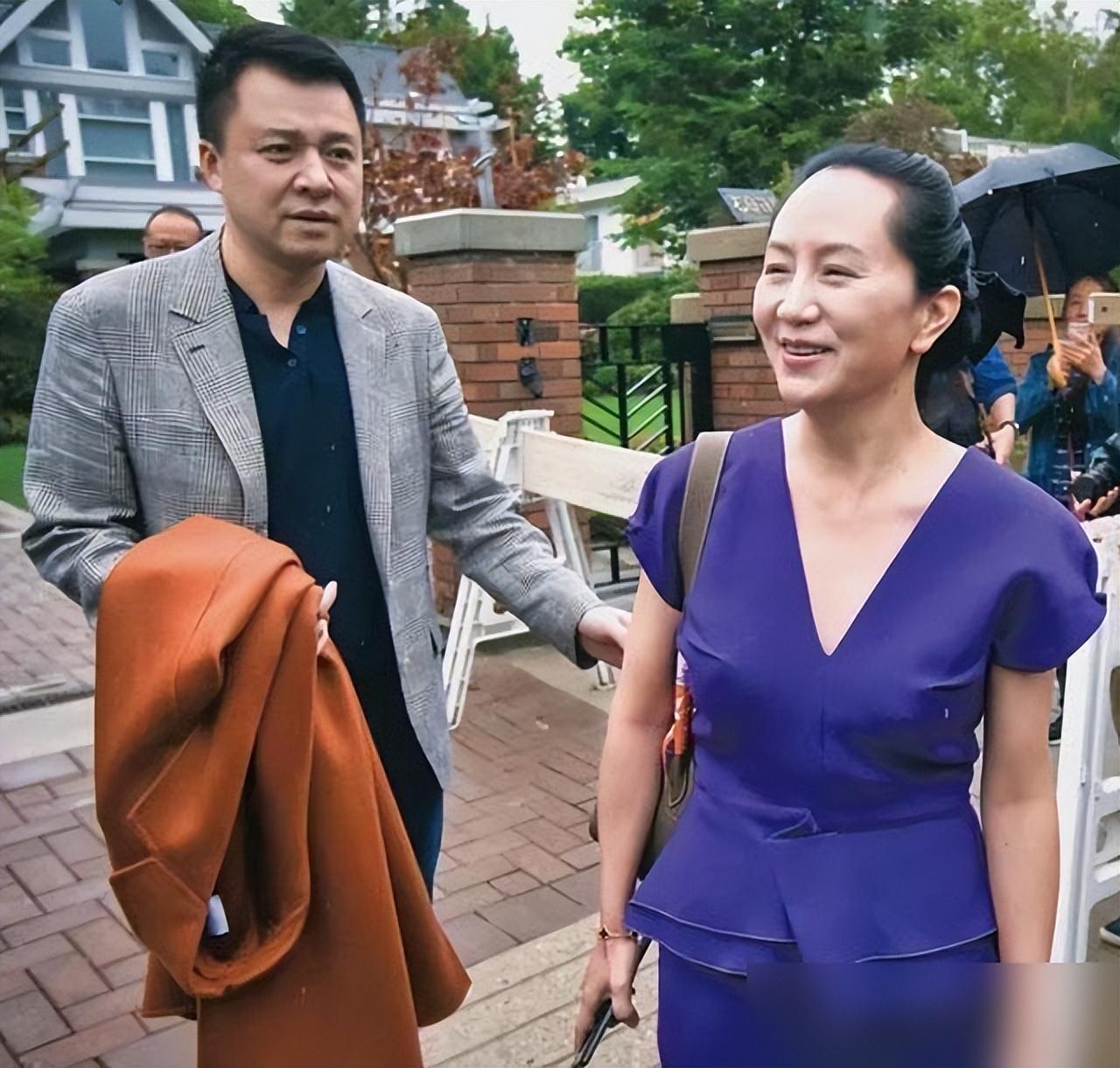 孟晚舟老公好会穿!