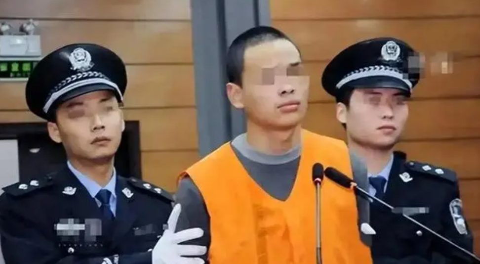 回顾:河南恶警李立田走下法庭,妻子见最后一面,枪决时神情淡然