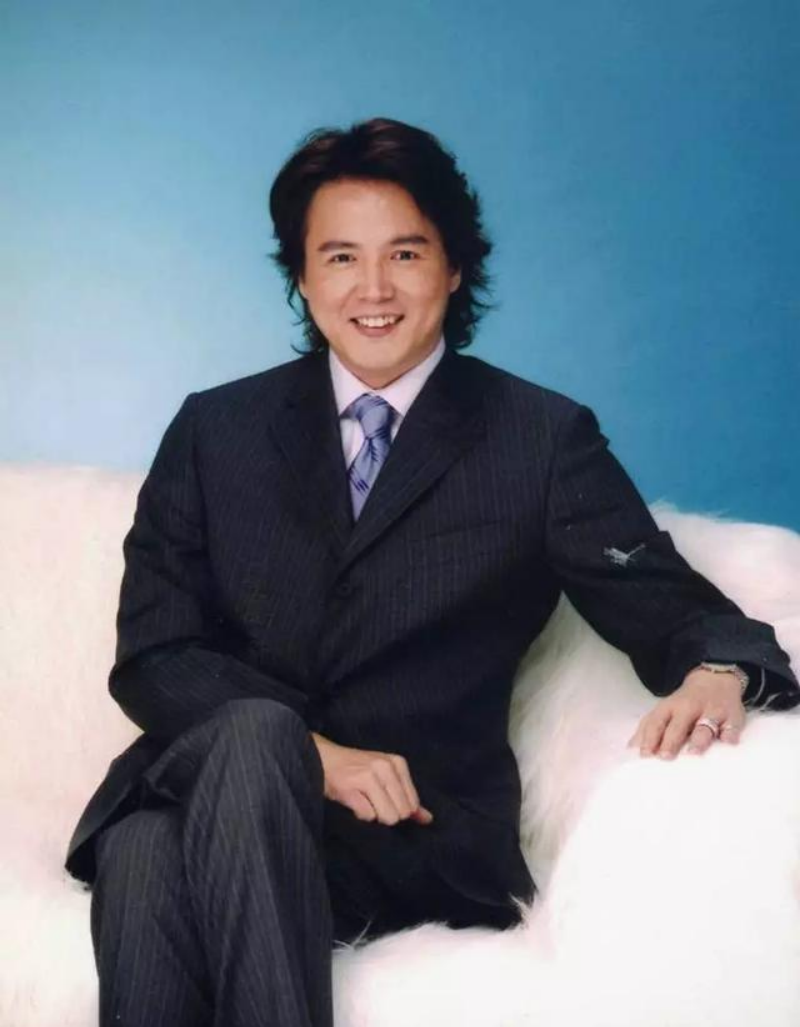 林瑞阳前妻与后妻女儿对比,基因差异导致差距明显?