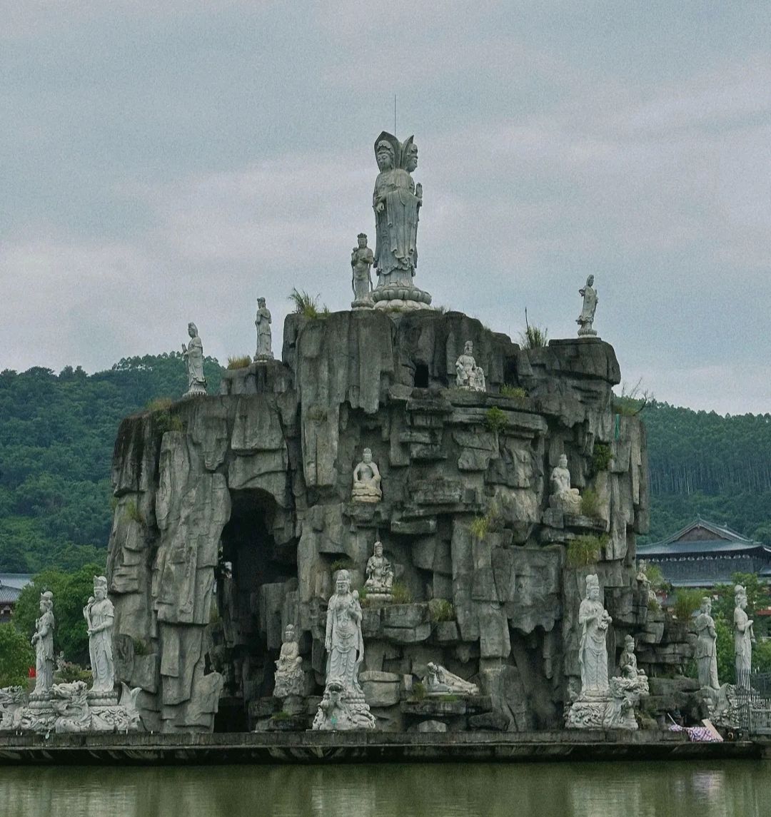 藏在闽侯县的这座万佛寺,宋朝建筑风格的古寺,别有一番不同韵味