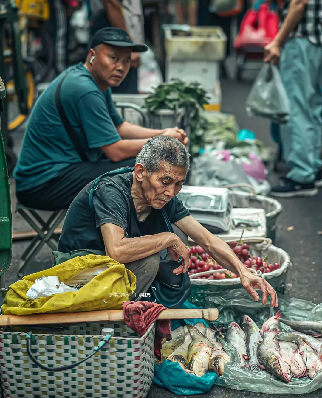 劳累 奔波图片