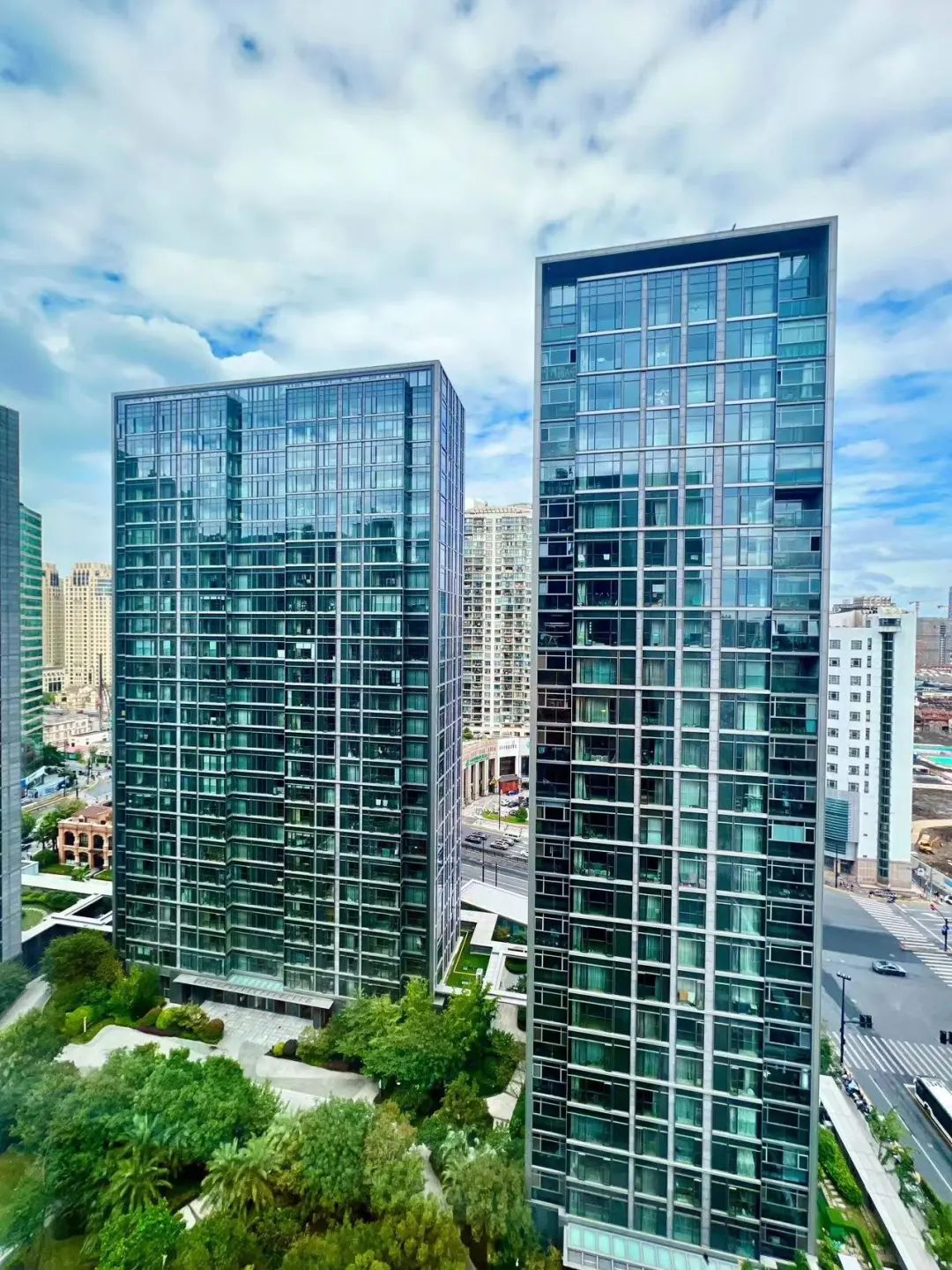 首页:上海复兴珑御简介