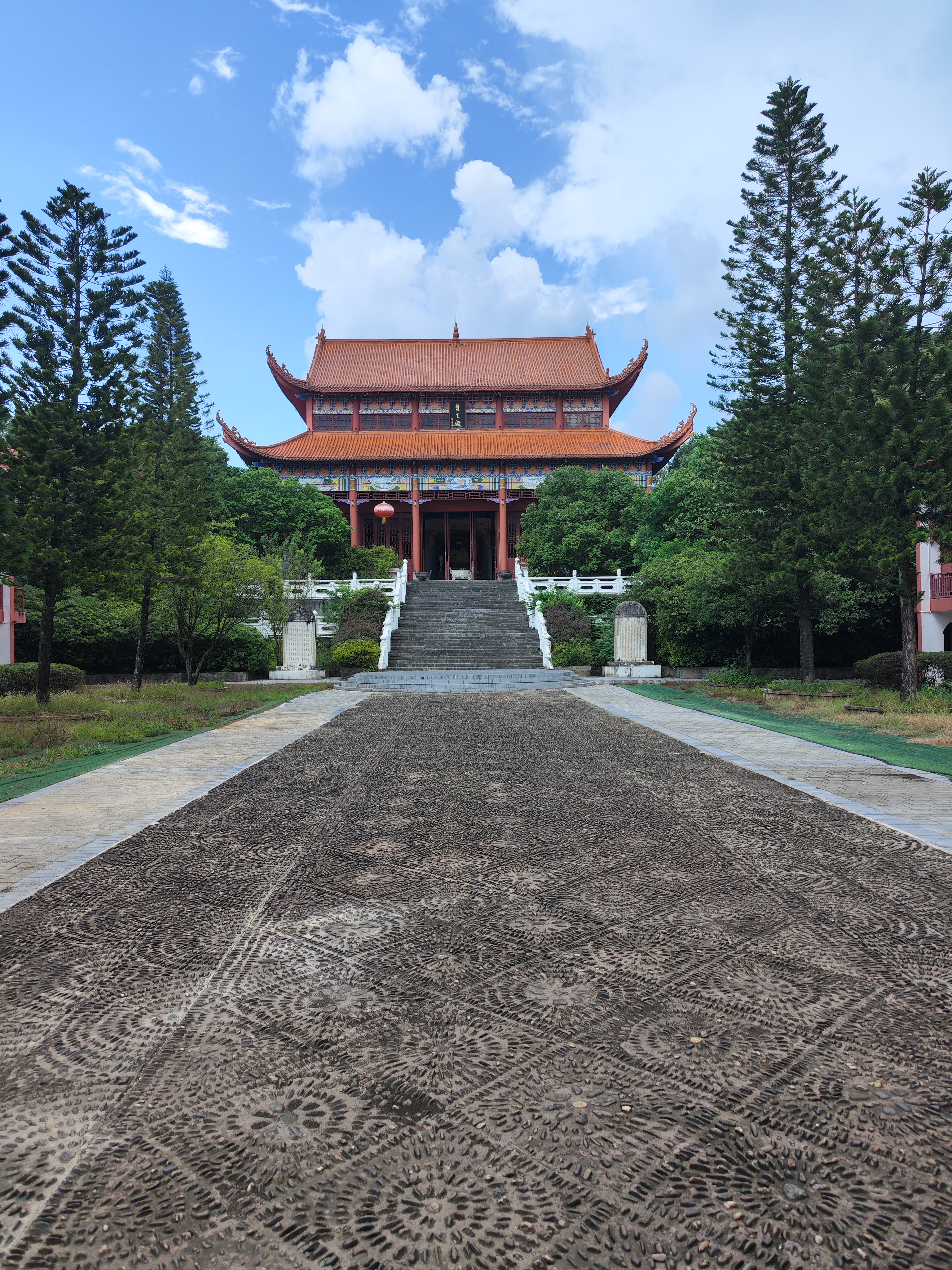 每年的农历十月十六日,这里都