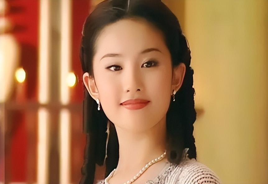 国内疯狂捞钱外国花?这一次,再多的名和利都救不了37岁的刘亦菲