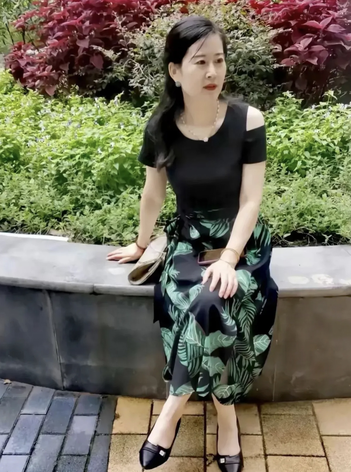 惠州闫老二老婆图片