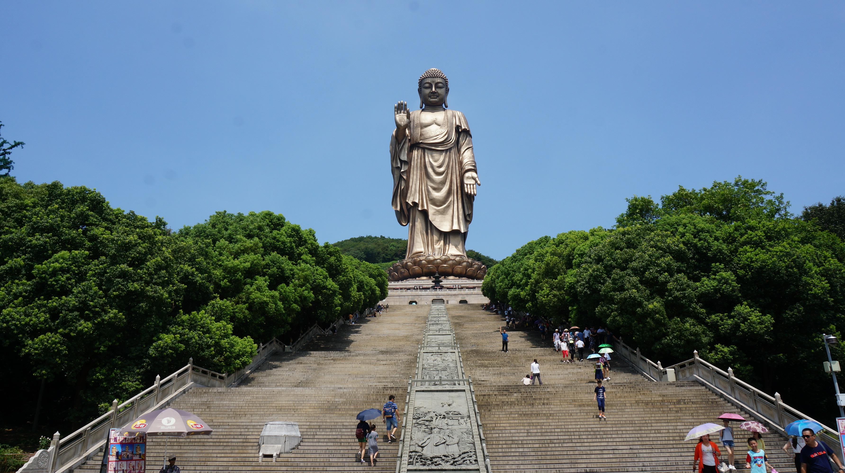 林山大佛图片