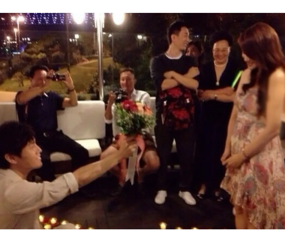 原来秦昊给伊能静办了四场婚礼!