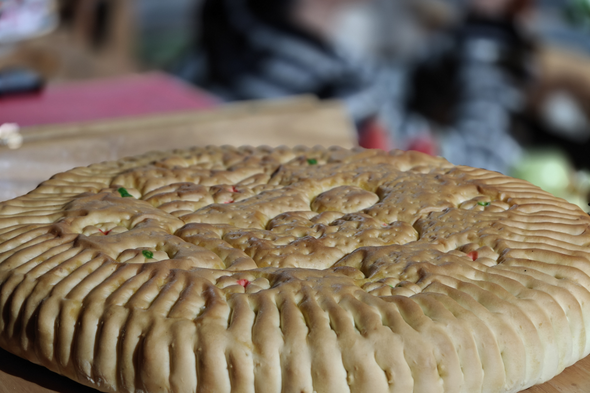 现在经济面临困境,各种优惠政策就如雨后春笋般涌现