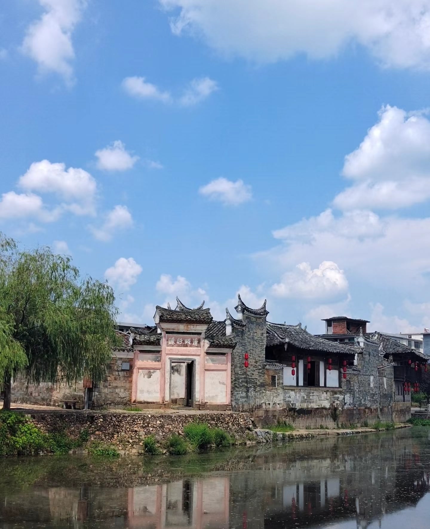 江西省抚州市广昌县南部的驿前古村这里旧时是通往闽粤的必经之道