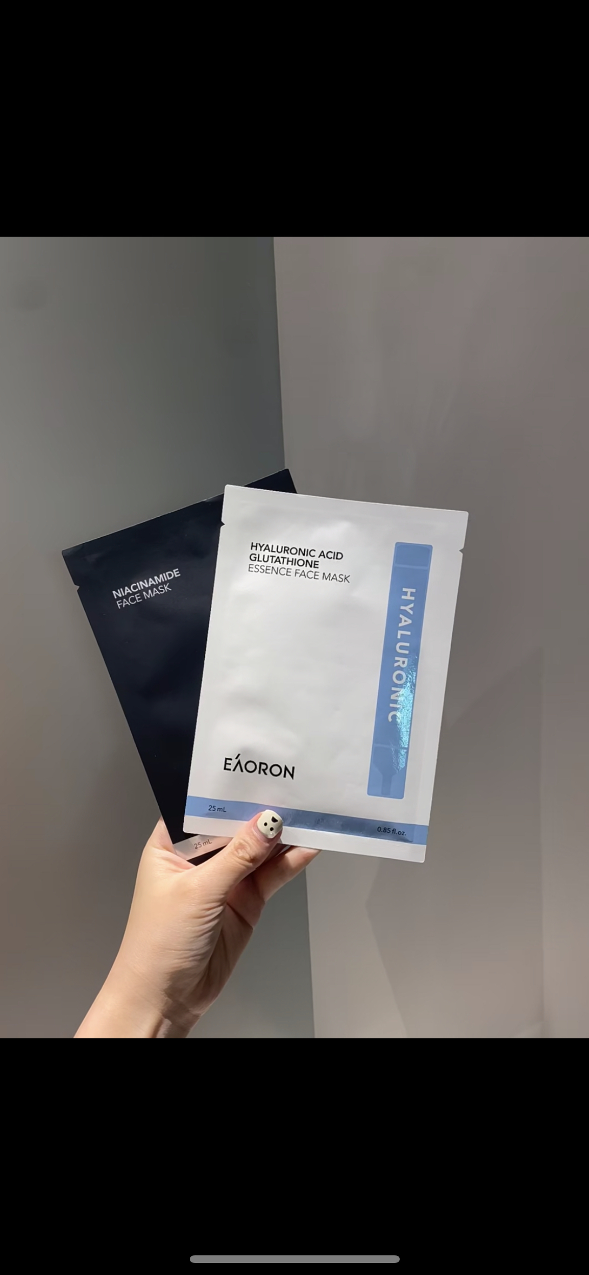 美柏黑面膜:通常采用竹炭纤维等黑色材质的面膜布