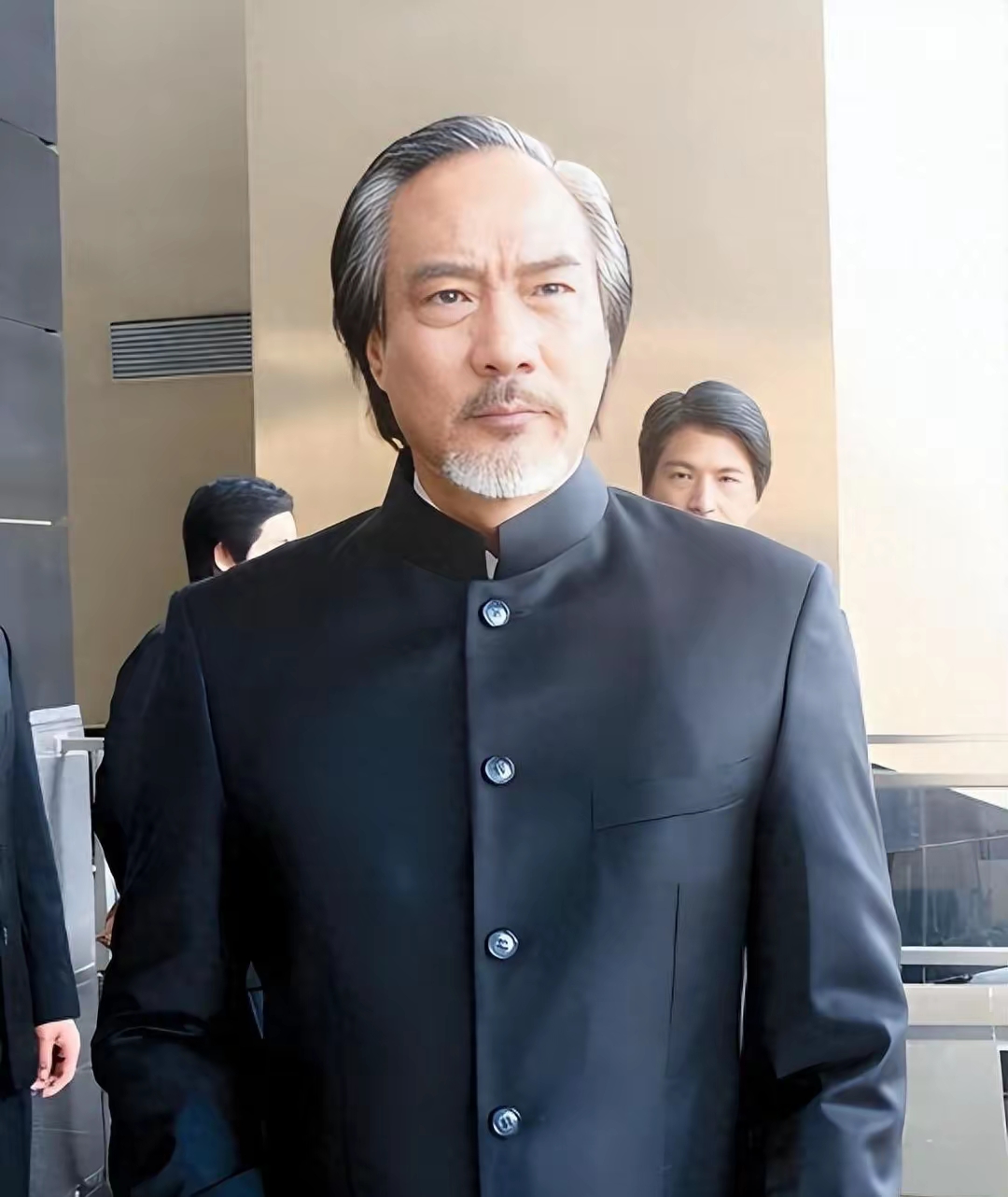 73岁港星徐少强病逝,小30岁妻子在料理后事时也不幸去世了