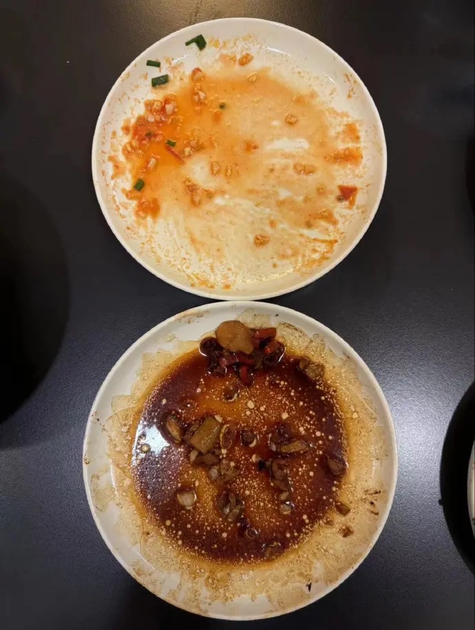 9月16日王曼昱自己做的饭,自己吃光光