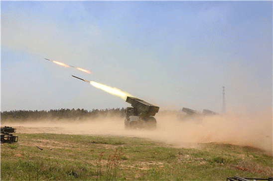 打响台海第一枪的,或不再是东风导弹,解放军早就亮出过真本事?