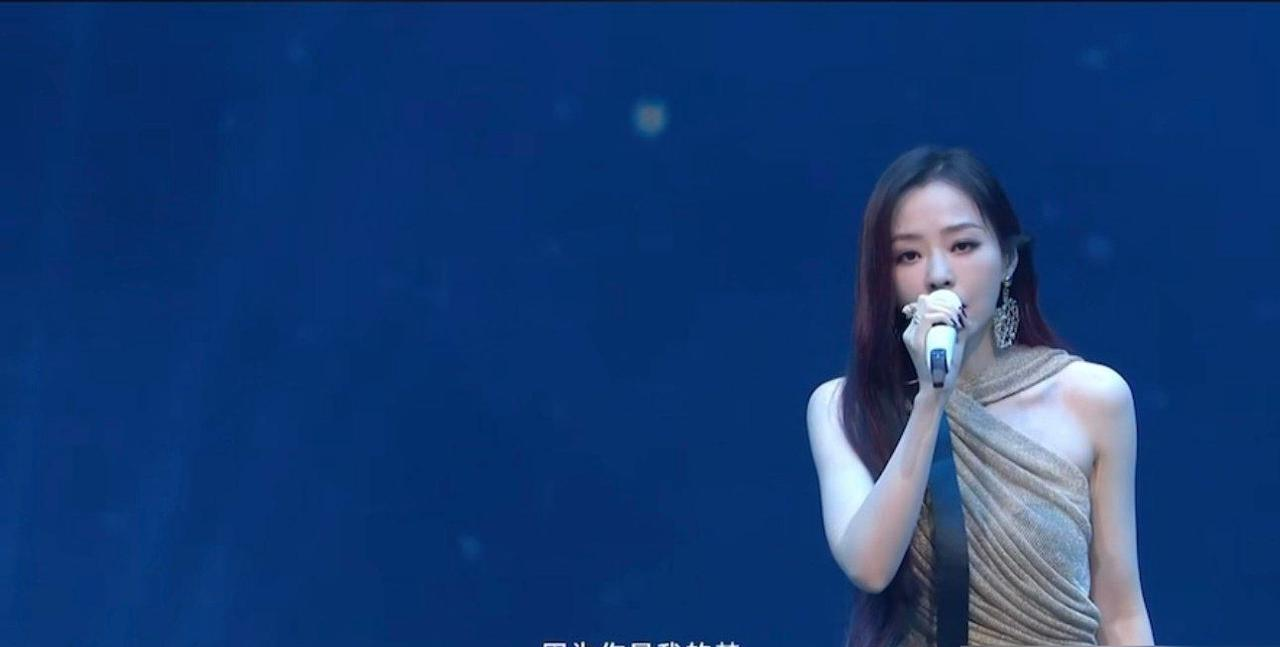 张靓颖 华为发布会#  还有谁不知道张靓颖在华为见非凡品牌盛导及