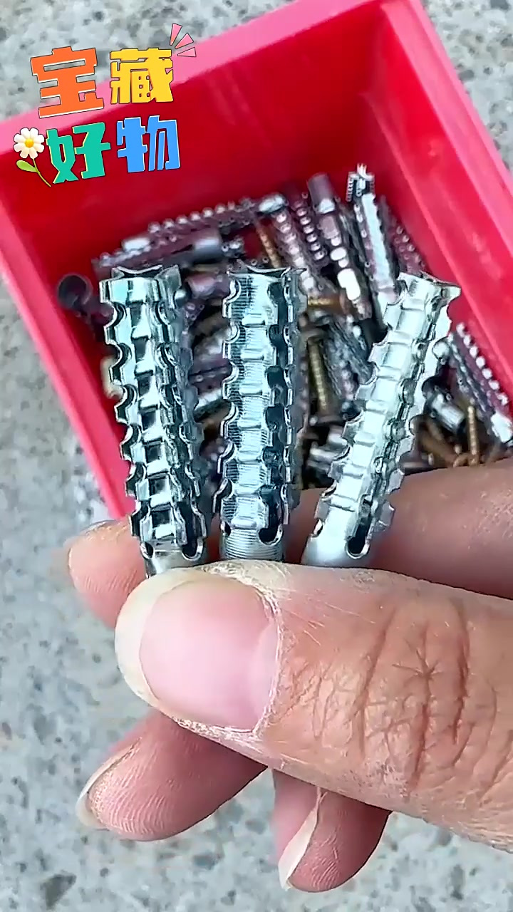 铁镀锌自攻膨胀螺丝轻型铁膨胀螺丝 坚固