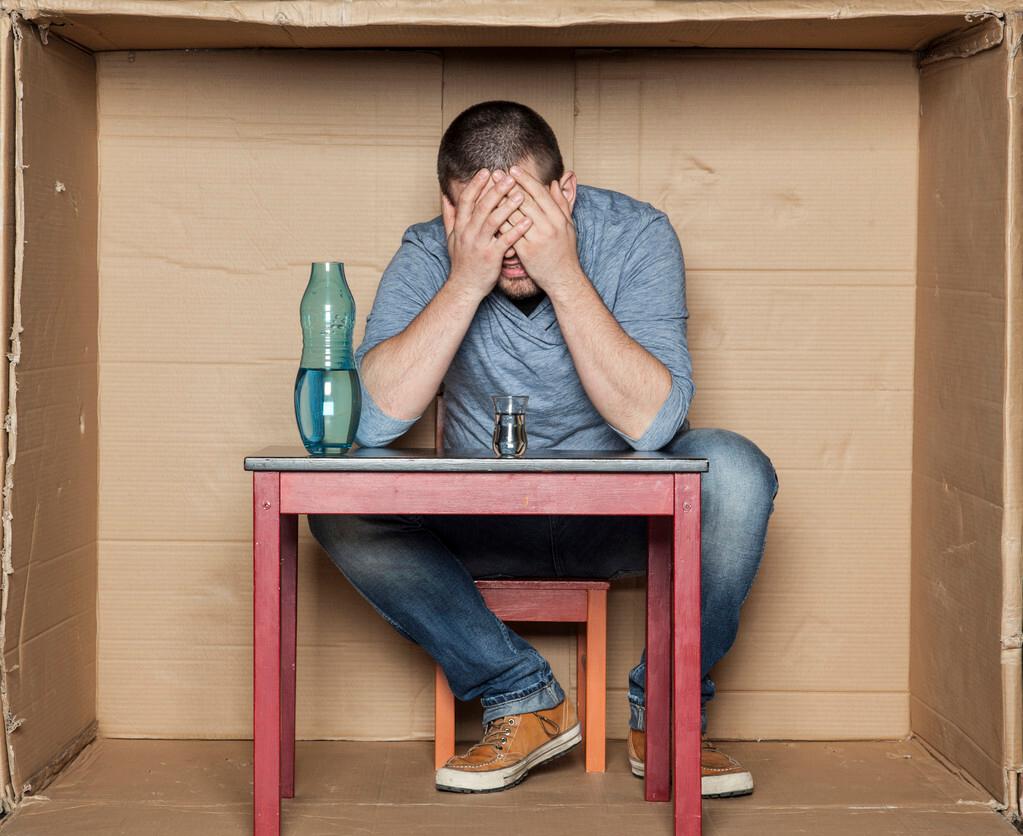 如果你负债累累,落魄到亲人也瞧不起你了,那么这个内容,你是看对了