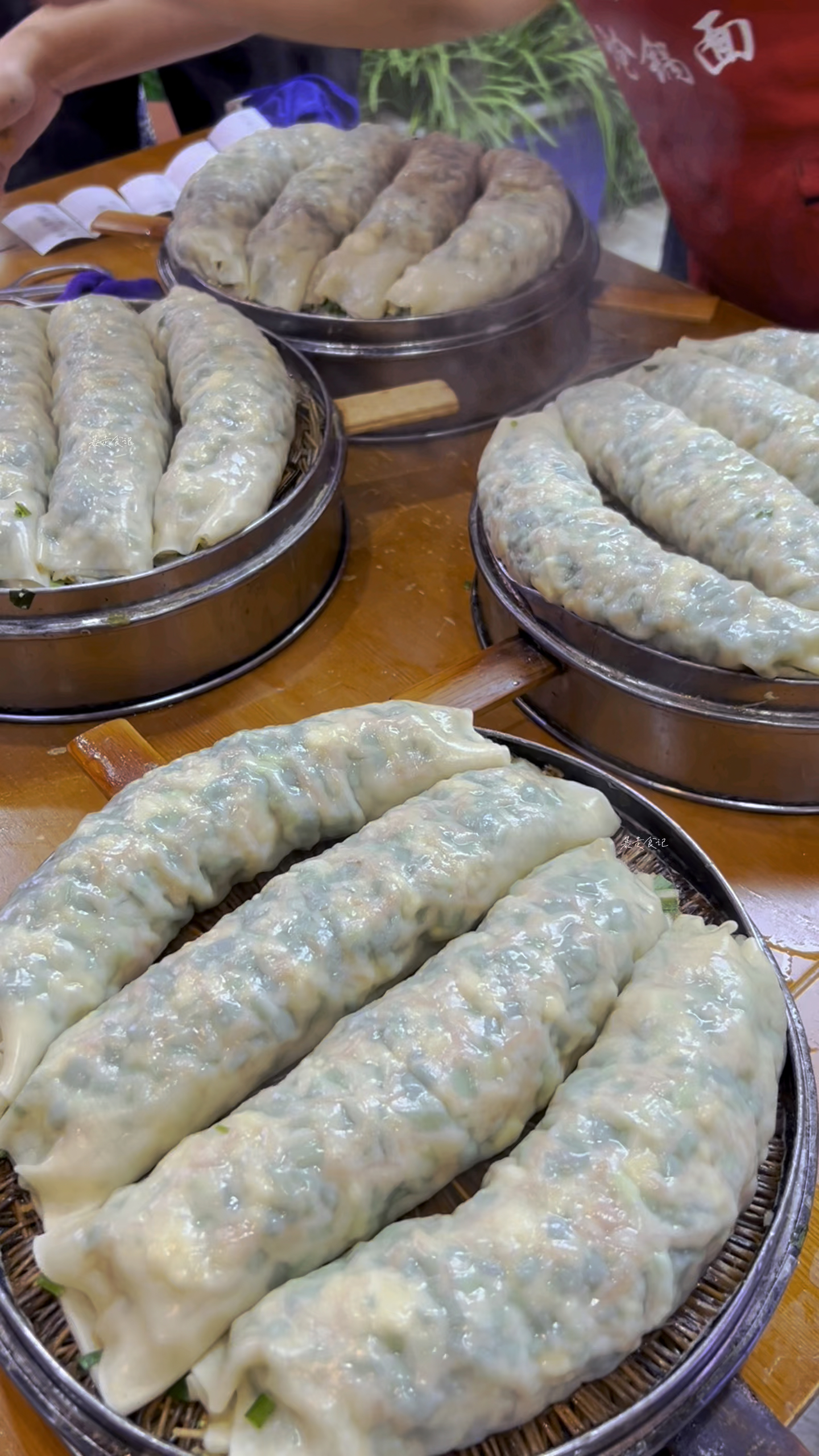 河南人的菜蟒好吃!菜蟒 有地方叫狗腿馍 菜卷子 菜馍你老家叫啥