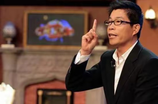 早在2005年,王京花提出离开华谊,她问旗下的艺人:"有谁想跟我走?