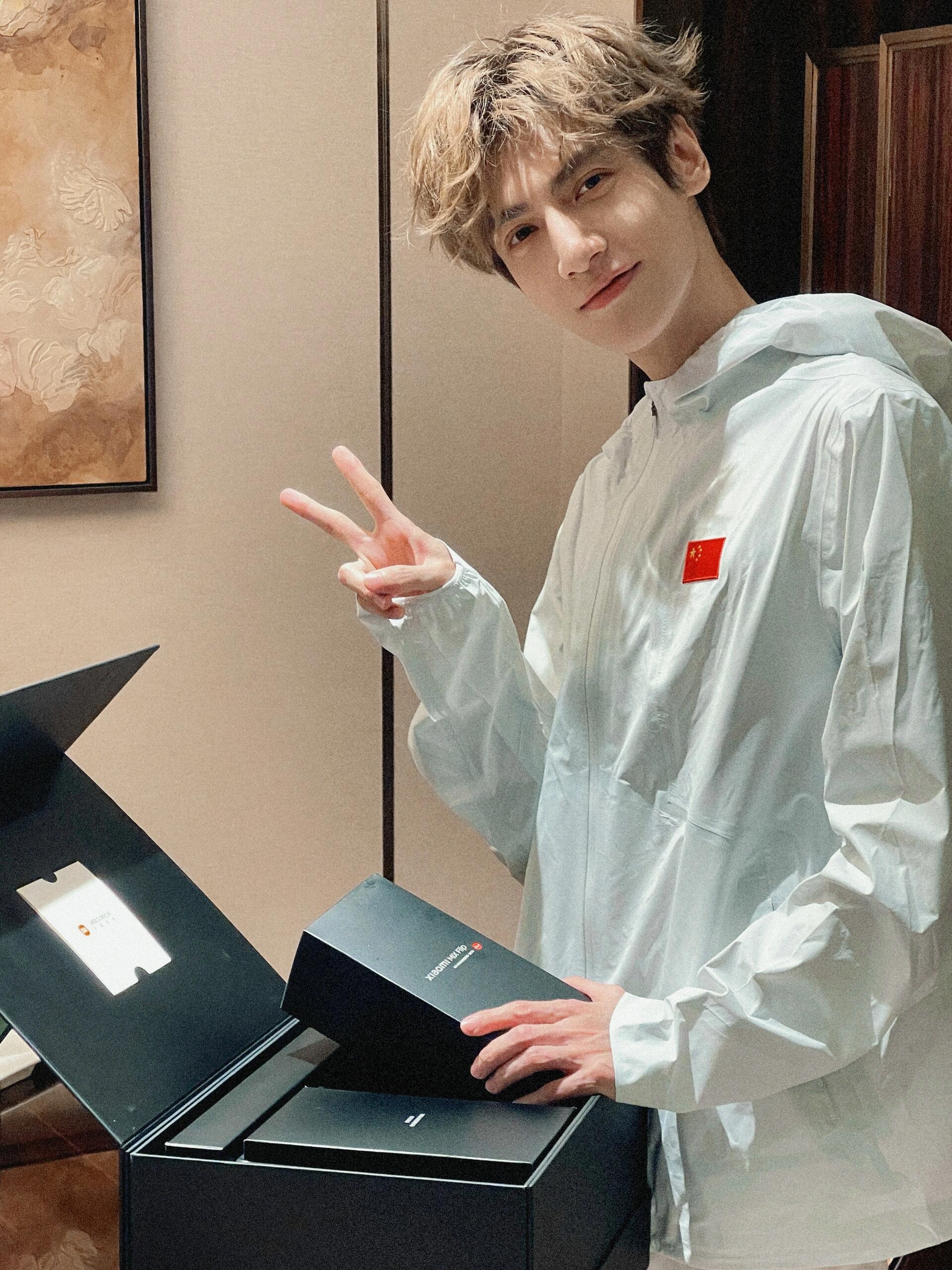 罗云熙更新啦 一些长发库存#罗云熙