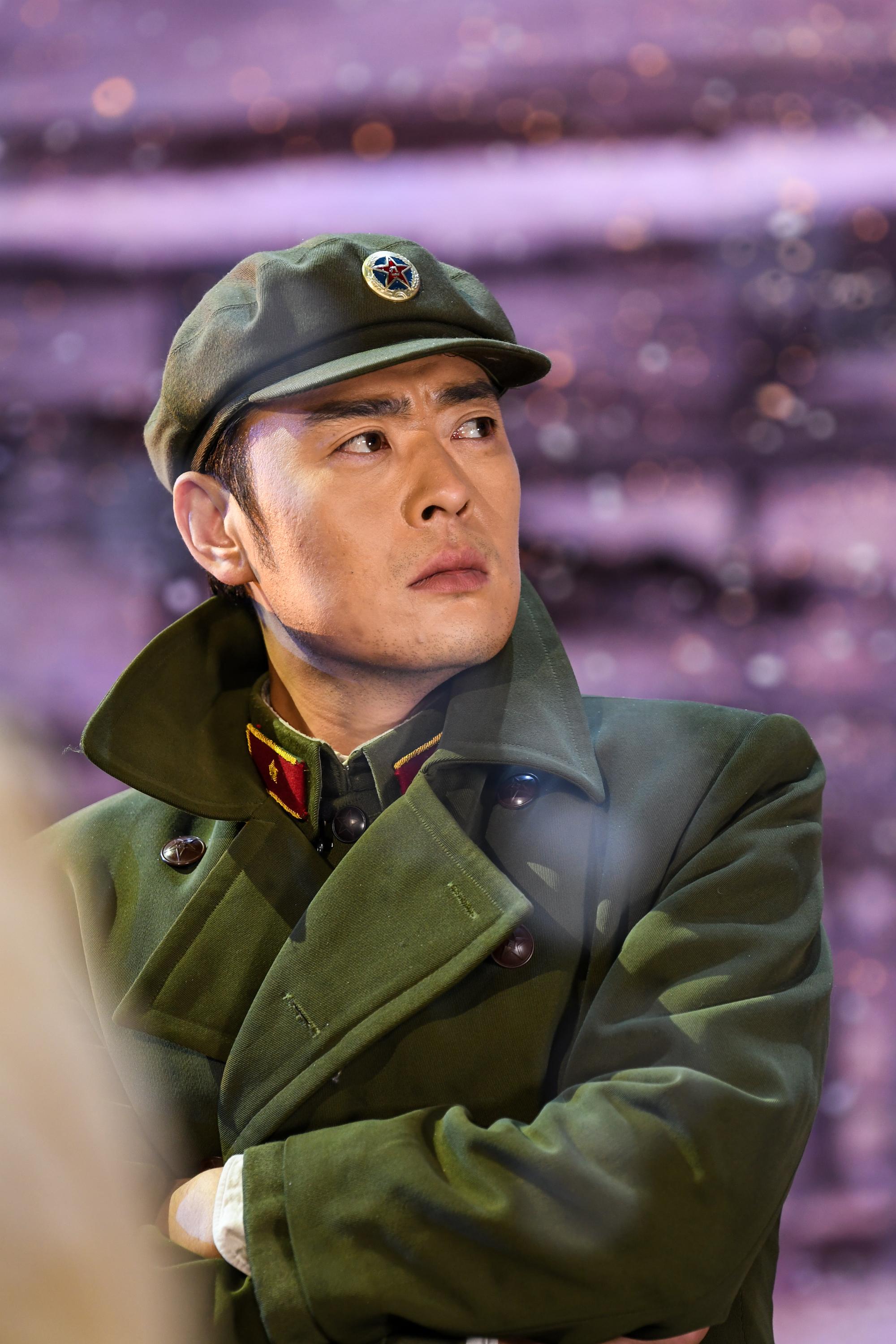 回顾演员张桐:穷到吃狗粮,曾抑郁症多次轻生,女友陪他走出低谷