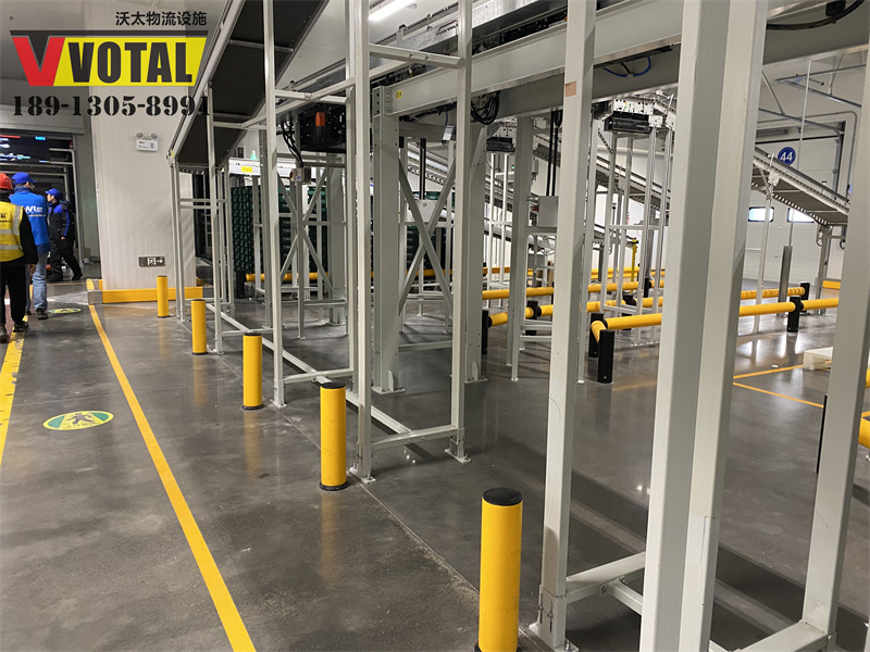 高分子柔性防撞柱是如何挡住叉车的