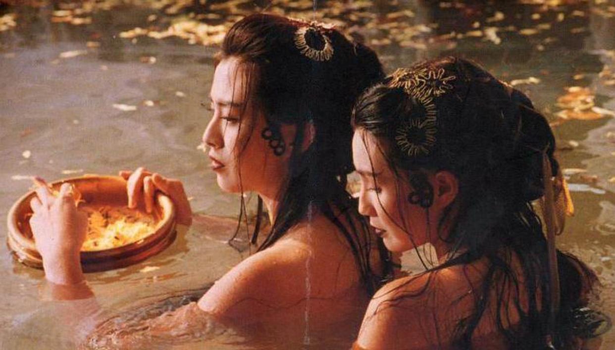 当年,徐克拍摄《青蛇》时,第一人选竟然不是张曼玉和王祖贤,而是另有