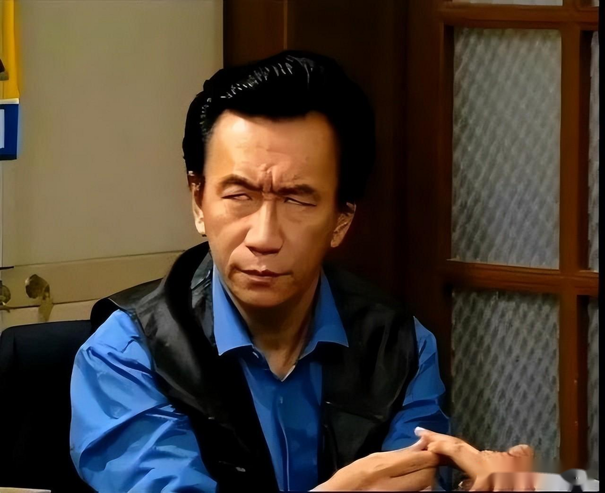 回顾著名演员侯耀华:曾是工厂钳工,儿子侯军是我很满意的作品