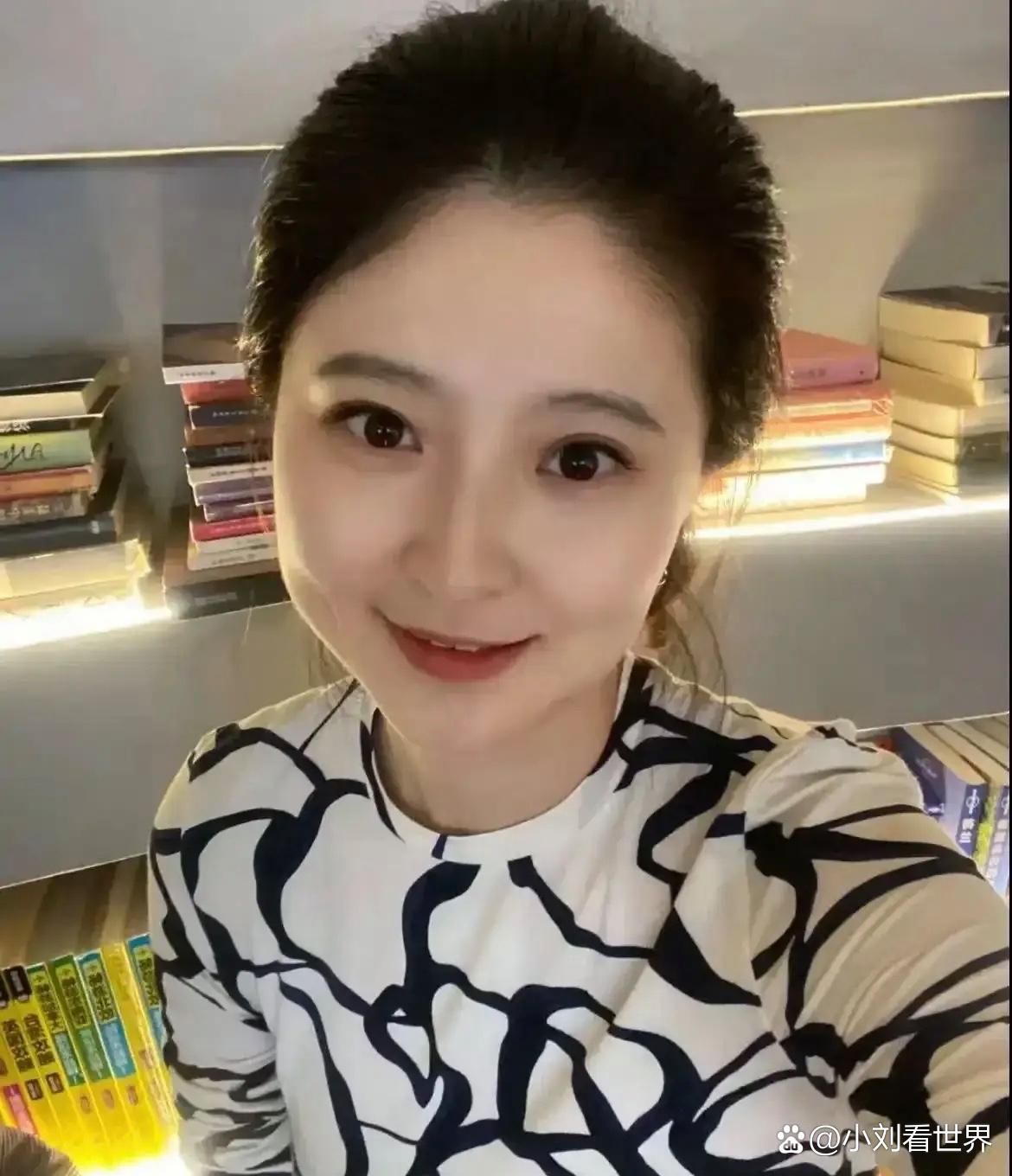西安的一位女房东,觉得一个男租客挺老实的,就年年给他涨房租.