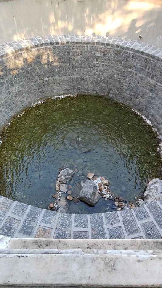 河北邢台达活泉公园里面的达活泉主泉眼