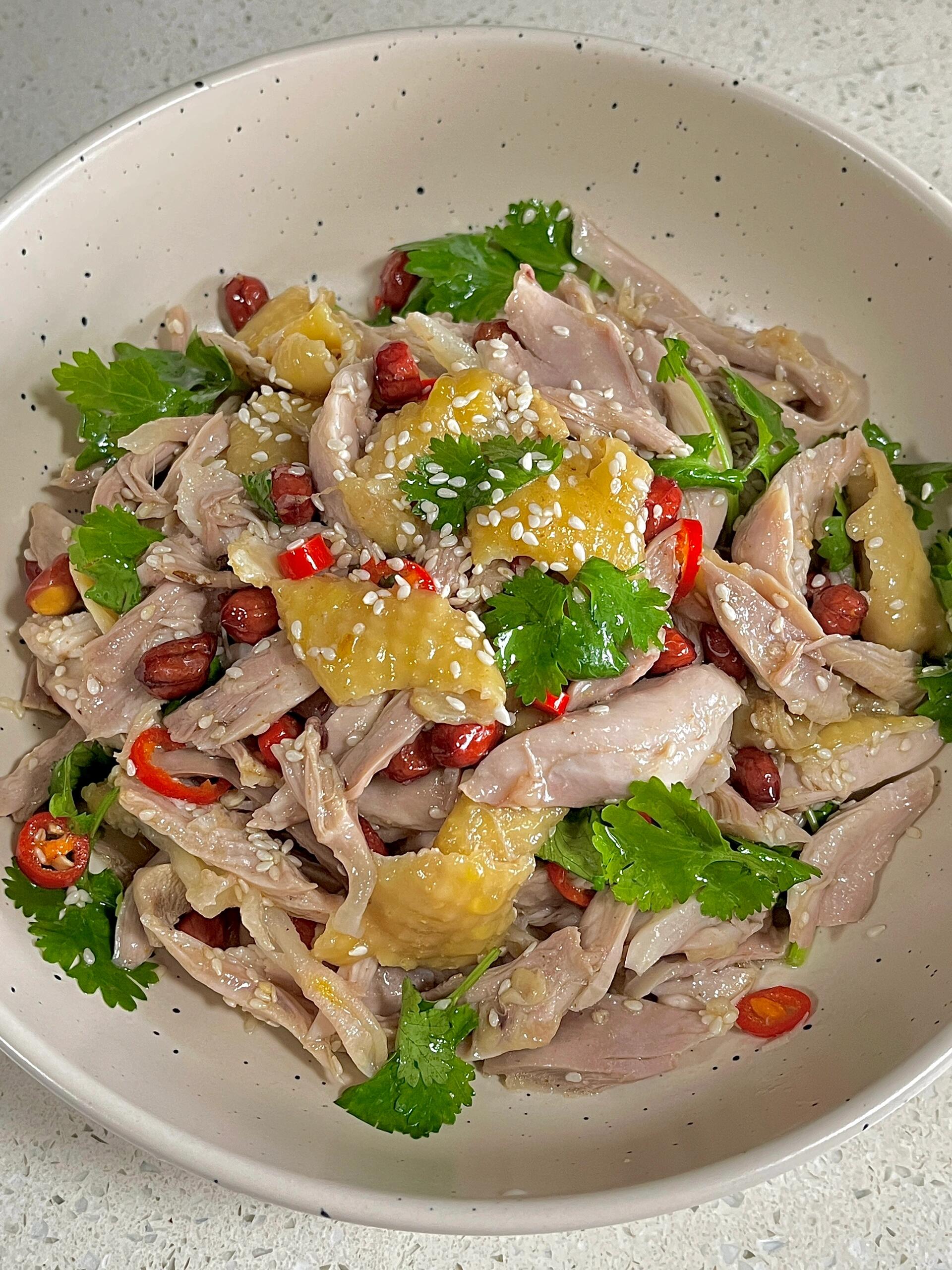 巨巨巨好吃的盐焗手撕鸡||没有一只鸡能活着走出广东,咸香咸香的盐焗