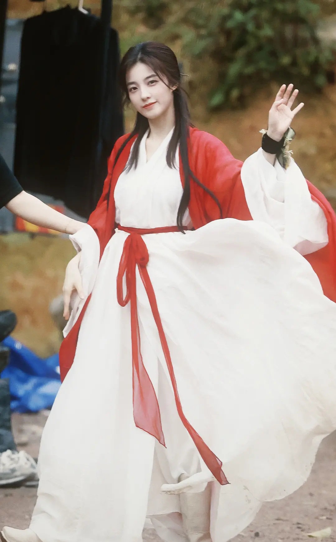 万鹏真的好好看但是资源好差以前还有女主演现在