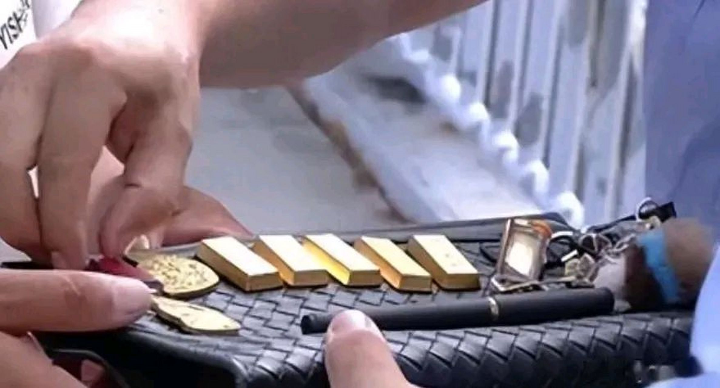 目前一斤黄金多少钱