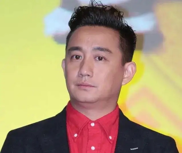 53岁的黄磊生活现状: