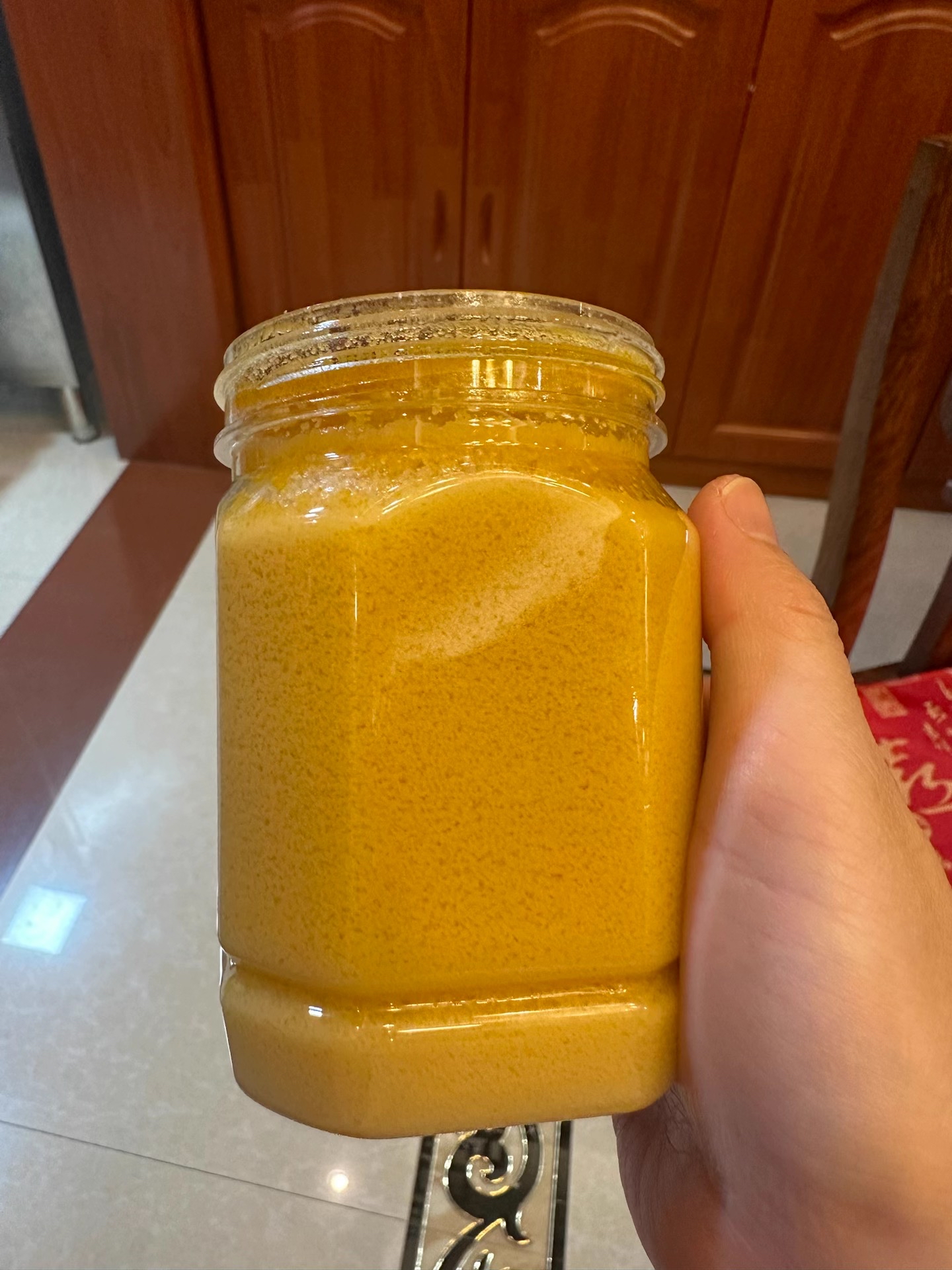 天然蜂蜜过期是怎么样的(天然蜂蜜过期是怎么样的状态)