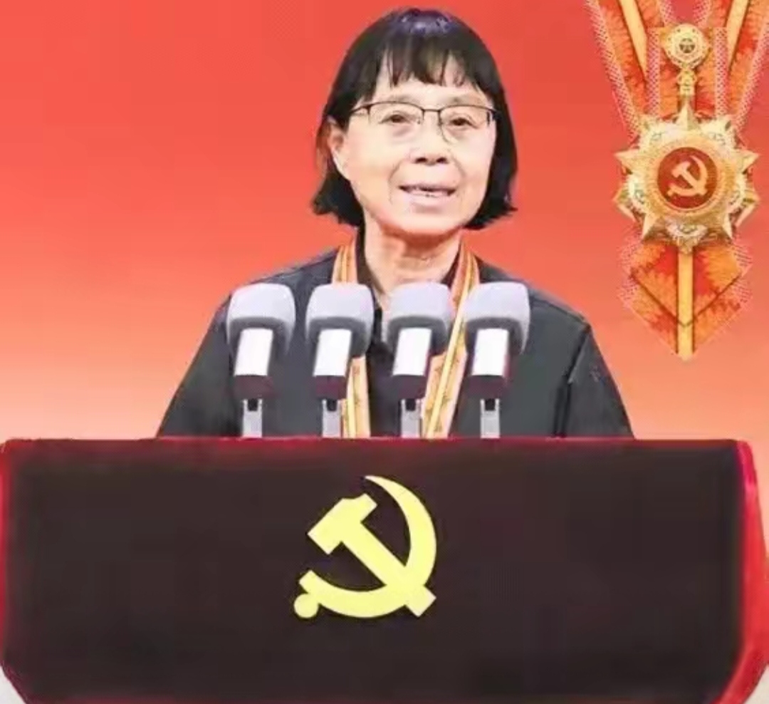 张桂梅,她难道仅仅只是一位校长,一位老师吗?