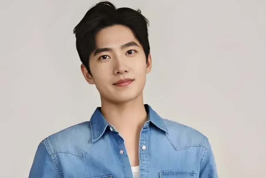 杨洋恋情频传,私生活引得众多网友探讨  杨洋,这位娱乐圈的当红小生