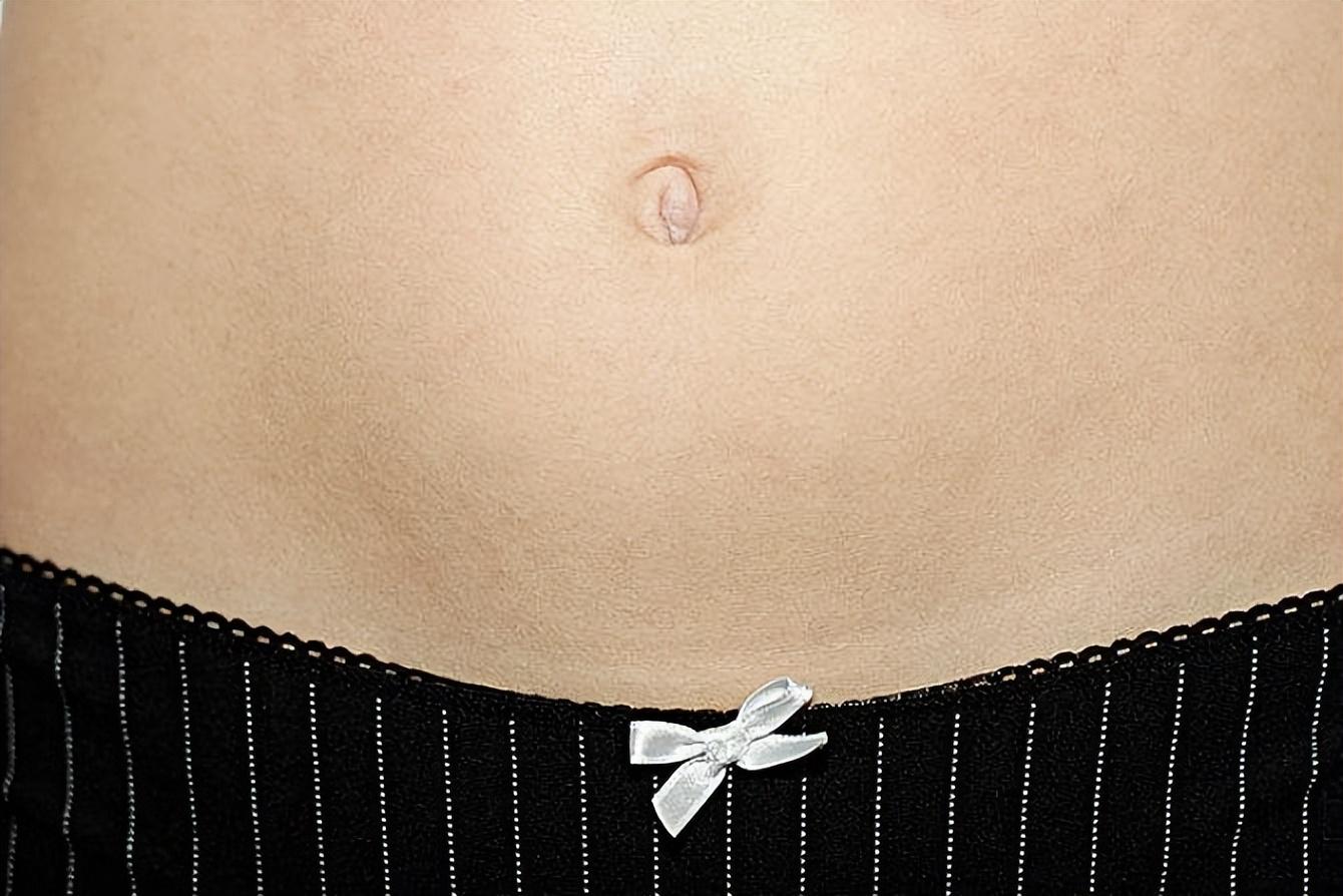 一把花椒敷肚脐,化瘀健脾,行气散结,竟然没人告诉你?