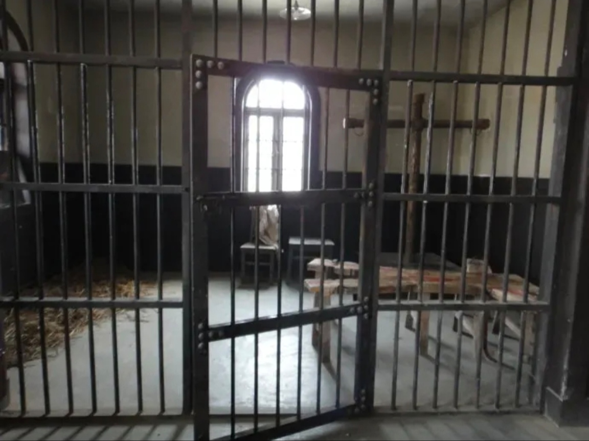 白城五家户监狱黑龙江北安监狱家属院法院坐牢看守所牢房图片中国监狱