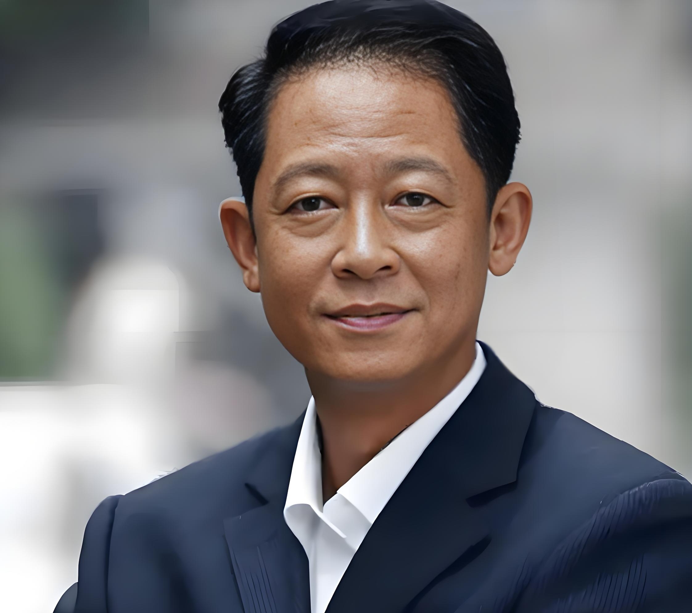 王志文有一段经典台词: "在社会上混,有一条铁律, 就是你说点好话