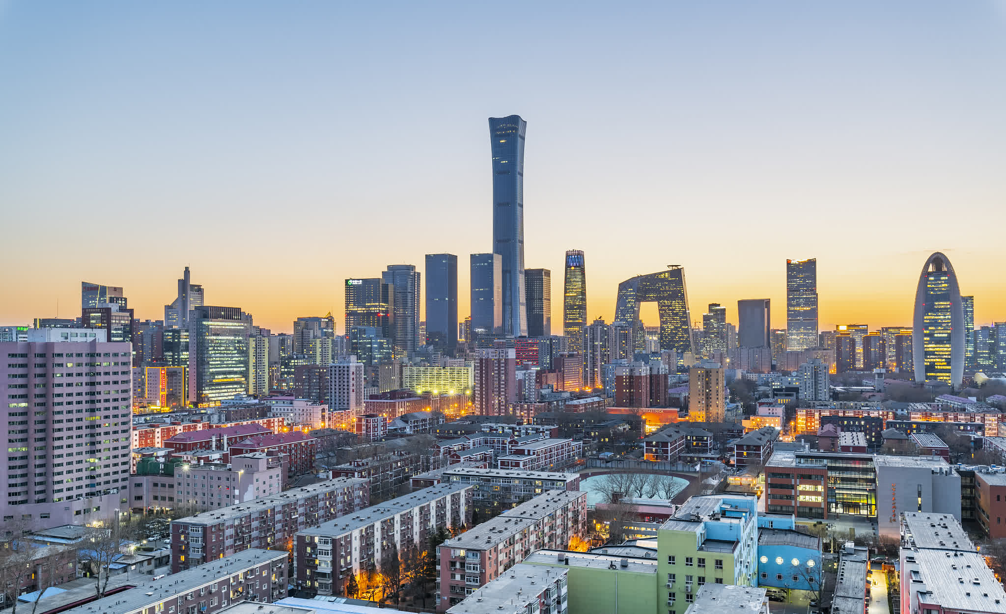 同事儿子是北京户口,在北京上学,北京工作,北京买房,找了个北京老婆