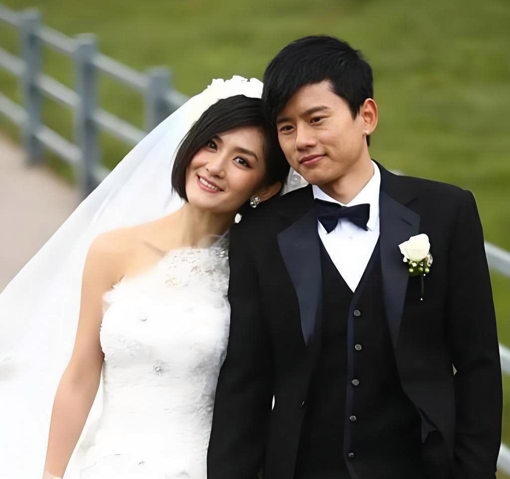 真羡慕张杰和谢娜,结婚这么多年感情亦如当初,还经常在大众面前表达对