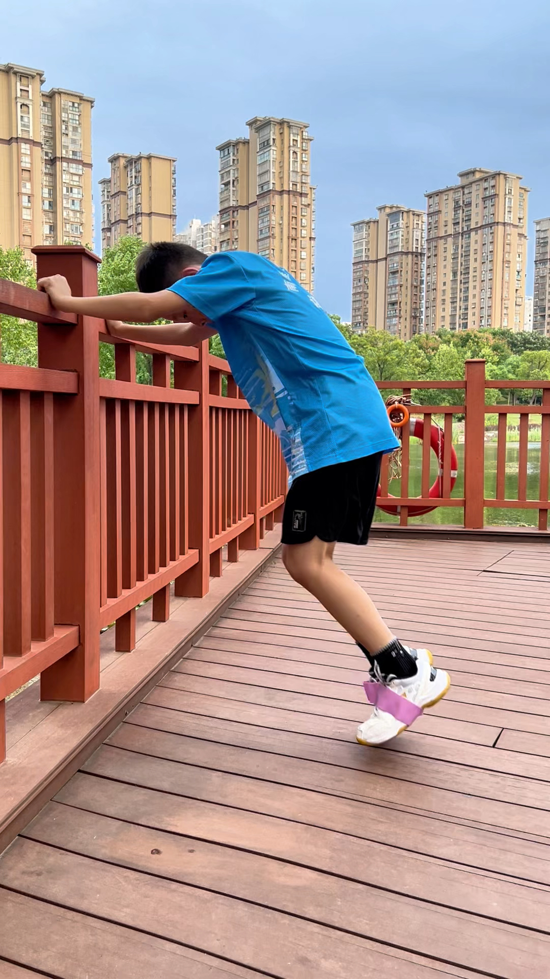 来,练个飞毛腿出来试试#儿童体育锻炼 #运动小健将