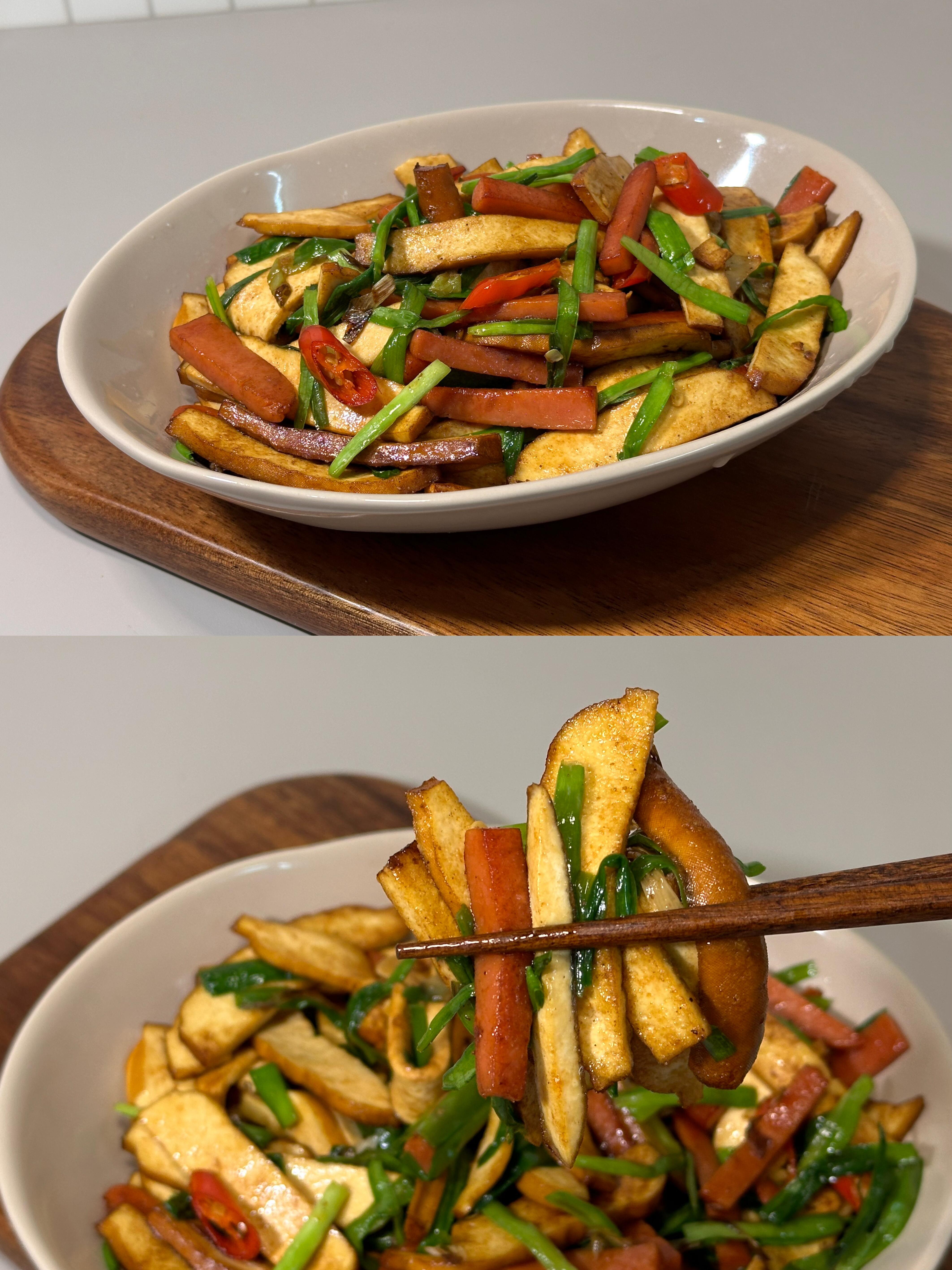 豆干香葱炒馍条炒香干夹菜图片侧拍餐桌上的菜肴摄影图片香干小炒图片