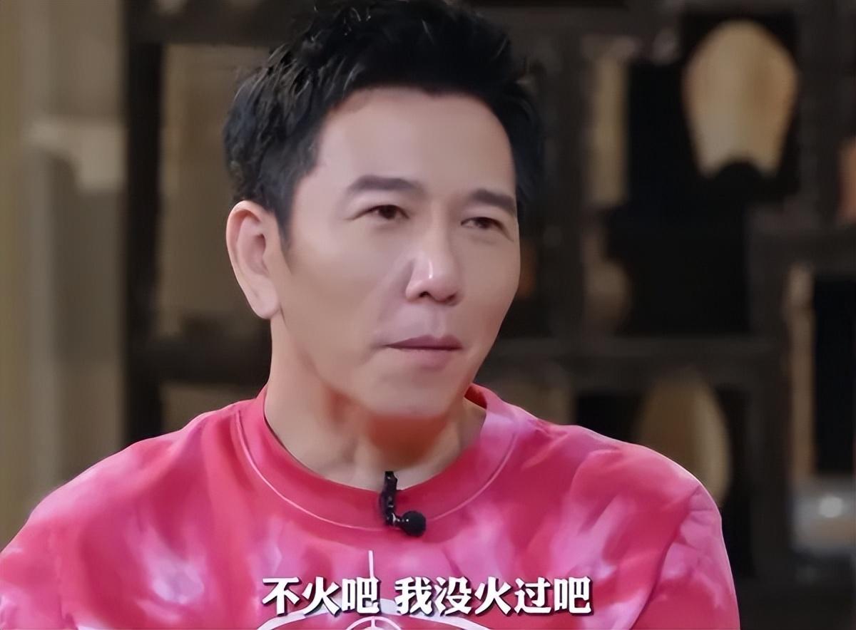 8位香港过气艺人,有人送外卖,有人疾病缠身,有人县城卖唱