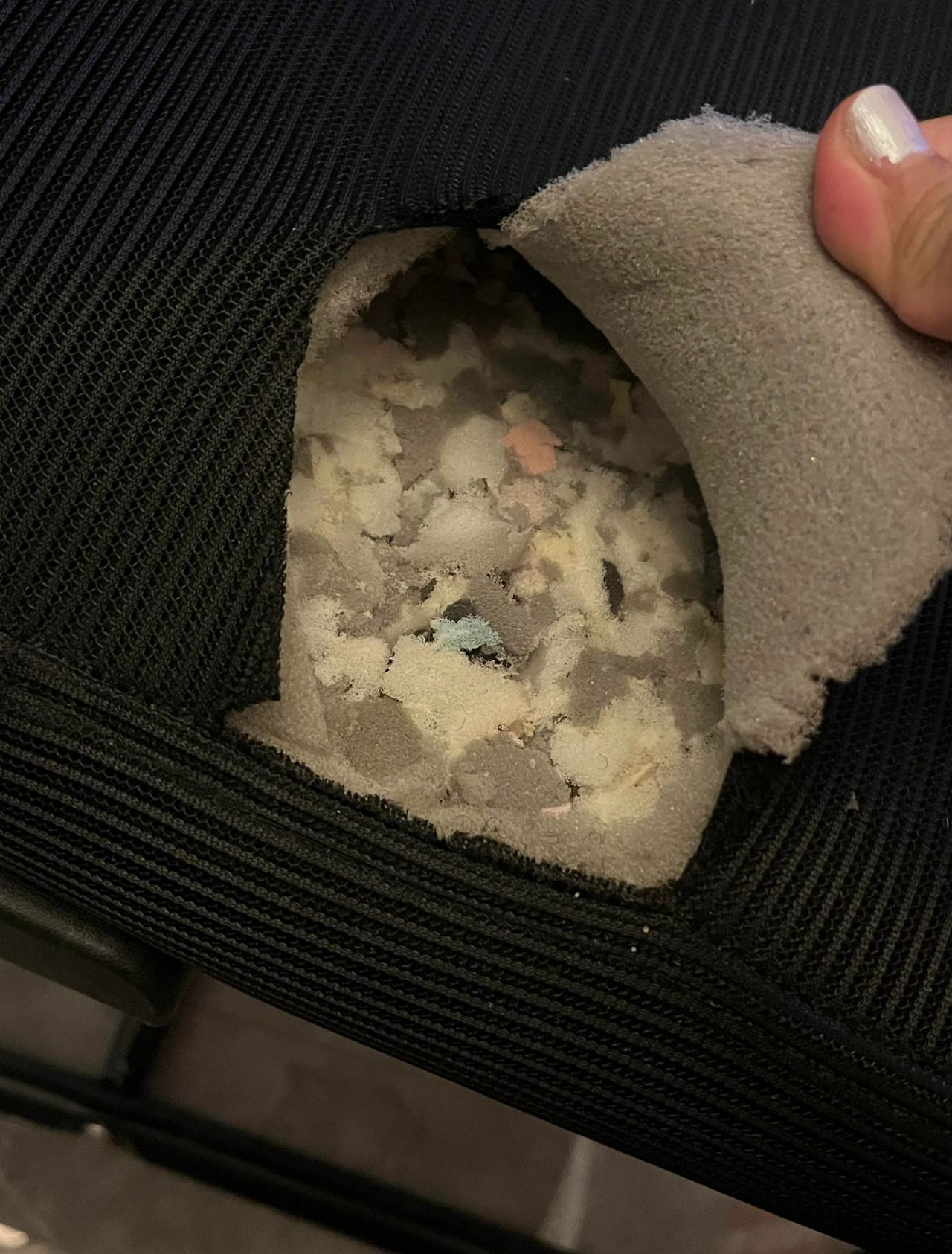 黑心棉座椅惊现某宝,甲醛超标令人窒息!