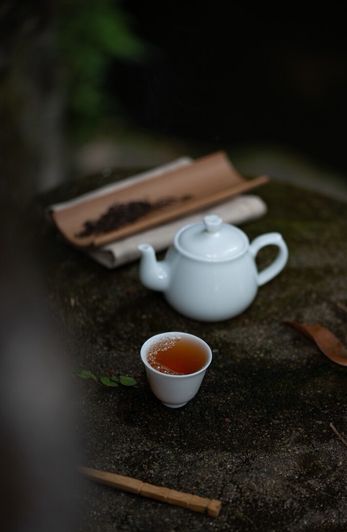 忠于自己,清醒一些,人生有一种淡然的态度叫,有亦可,无亦然