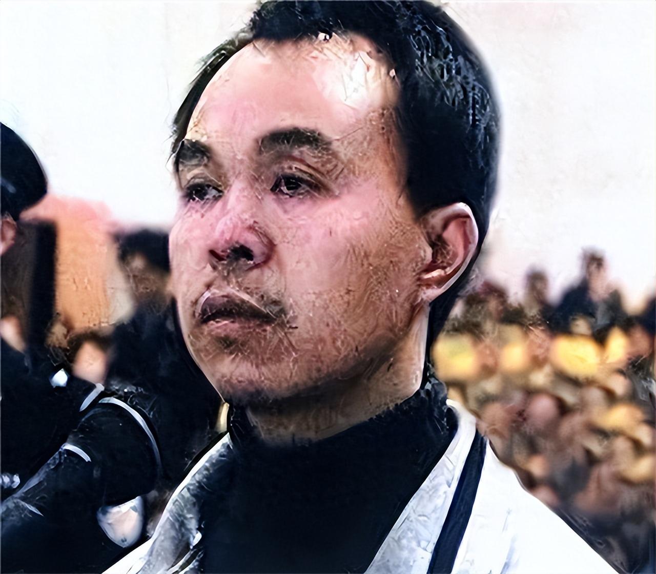 纪实:浙江温岭"黑老大"张畏:宣判后被押火葬场,10分钟结束一生