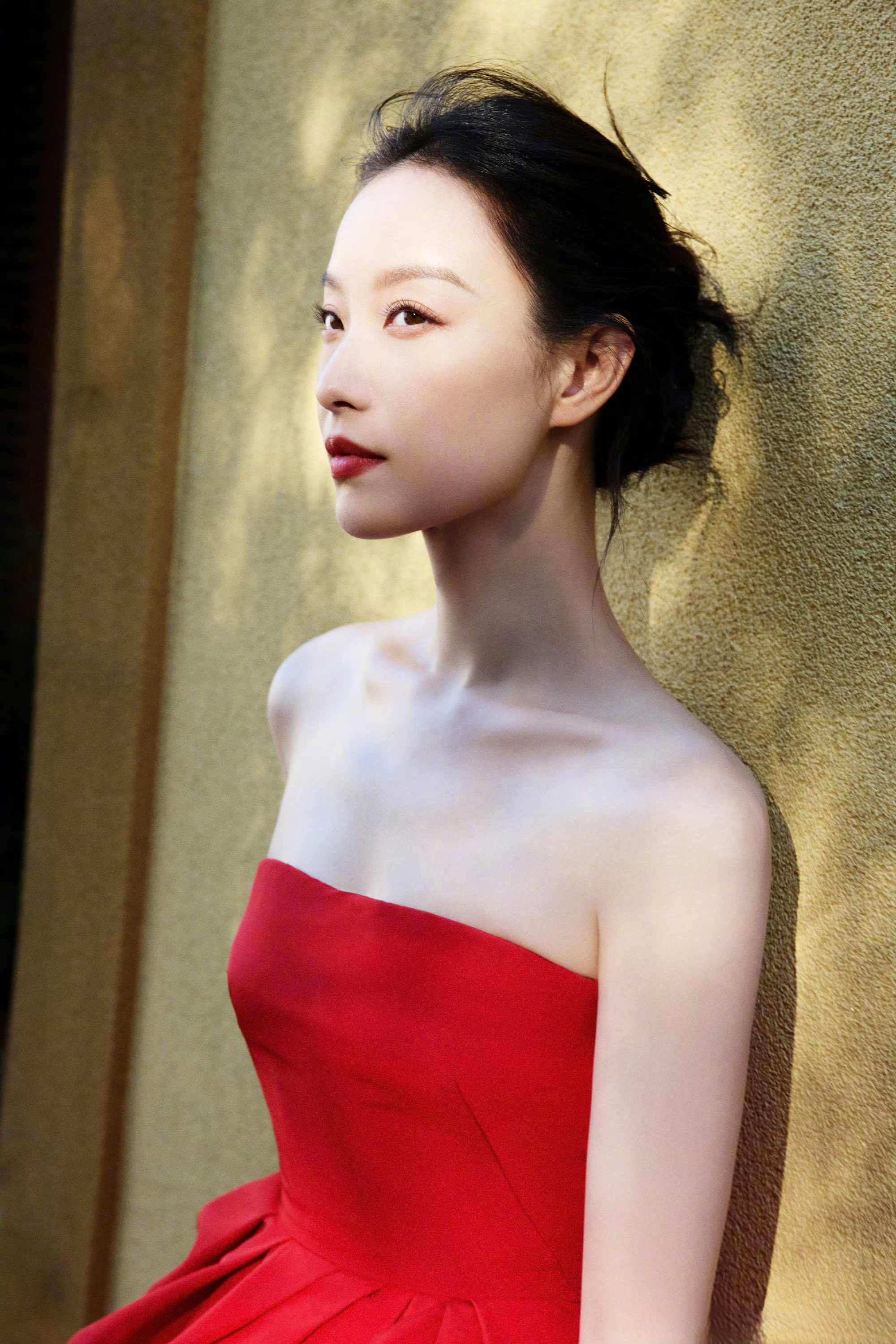 我的快乐黄金周 娱乐 倪妮的美像骄阳一样美丽耀眼