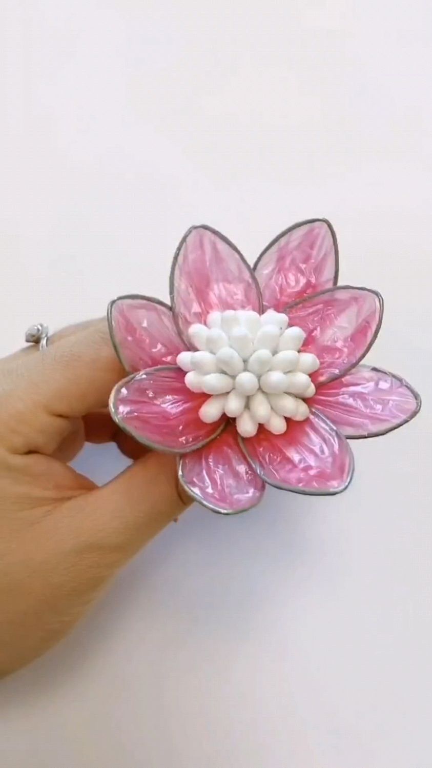 塑料袋做漂亮花朵